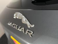 JAGUAR E-PACE Photo 24