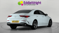 MERCEDES-BENZ CLA180 Photo 1