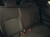Toyota C-HR Photo 7