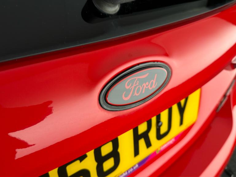 Ford Fiesta Photo bsapi-b86cc6ad602e5f14d8f06daee641e947c6d126a2.jpg