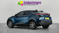 TOYOTA C-HR Photo 4