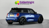MINI HATCH Photo 6