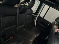 JEEP Wrangler Photo 13