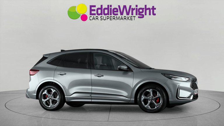 Ford KUGA Photo bsapi-b906ce9496e32ffa81f81ed1b6e2538747be4050.jpg