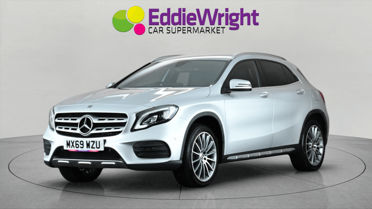 MERCEDES-BENZ Gla Photo bsapi-ba83e7cdb0f5f78eb784f2c34e906d0f69eef0be.jpg