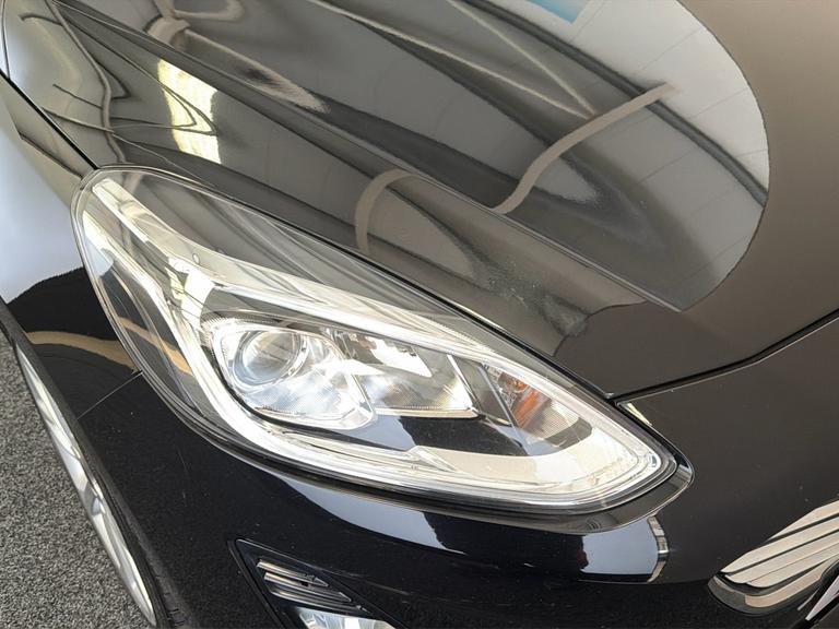 FORD Fiesta Photo bsapi-baaafe9bfc3a59aac19fd93cc84ffbae354fe1da.jpg