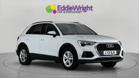 Audi Q3 Photo 0