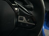PEUGEOT 208 Photo 31