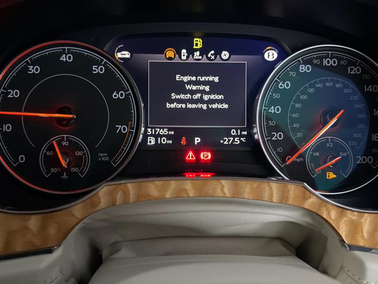 Bentley BENTAYGA Photo bsapi-bb128ac093ff3f92f9ae2961e42afaf58255b51c.jpg
