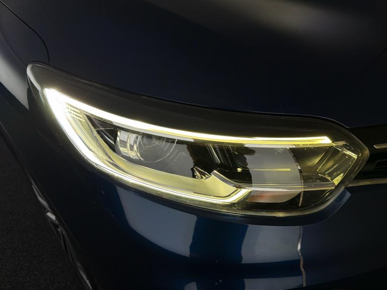 RENAULT Kadjar Photo bsapi-bcaf144466ca37c322c3f8bc9ede393759c2e9e9.jpg
