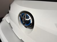 TOYOTA Corolla Photo 24
