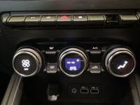 RENAULT CLIO Photo 11