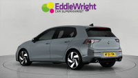 Volkswagen GOLF Photo 4