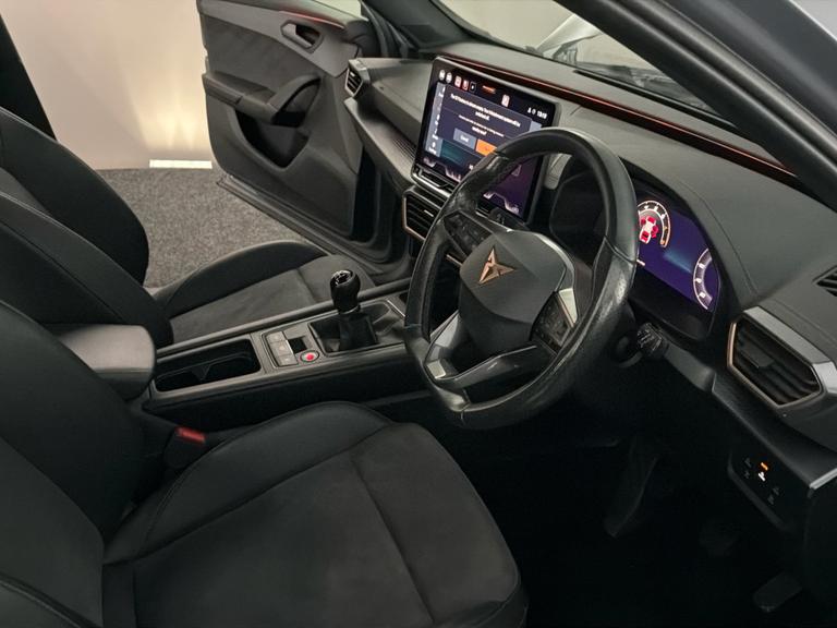 CUPRA FORMENTOR Photo bsapi-bf68fe7af18becd2587771ff69a973f7414b3bd4.jpg