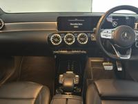 MERCEDES-BENZ Cla Photo 4