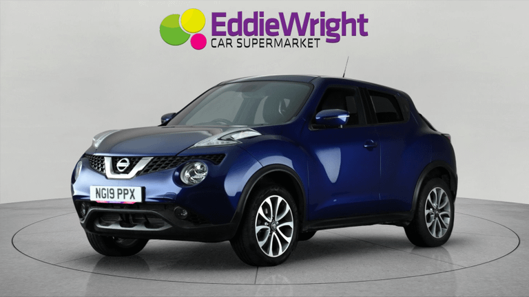 NISSAN Juke Photo bsapi-c04a3870c9dfac57a4f2bc382a393b3f5b1102be.jpg
