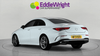 MERCEDES-BENZ CLA180 Photo 2