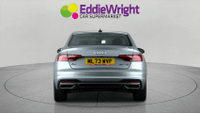 Audi A4 Photo 5