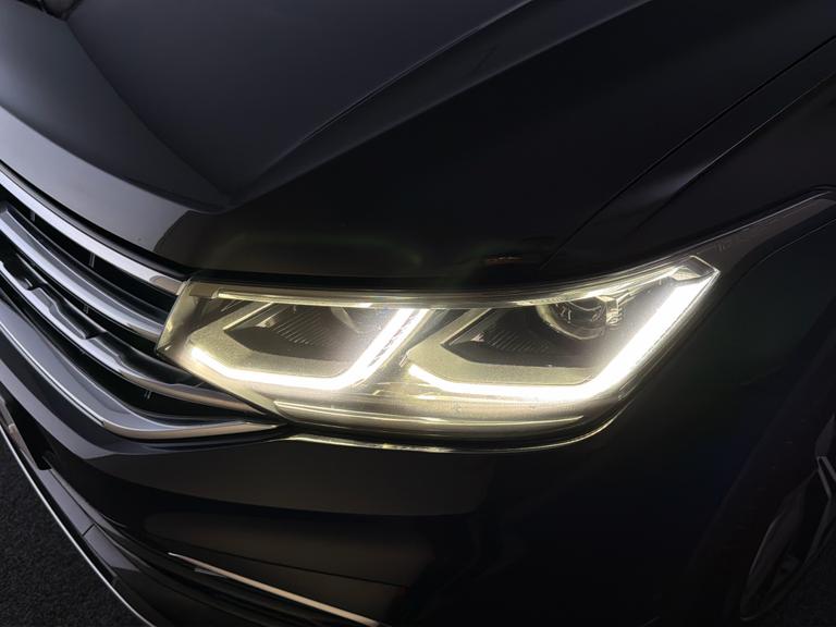 Volkswagen Tiguan Photo bsapi-c0b8c1f8518b3cc341f560c868b869a9a21c2f79.jpg
