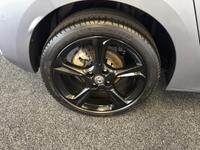 VAUXHALL Corsa Photo 22