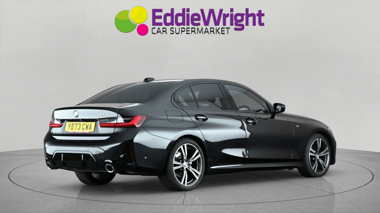 BMW 3 Series Photo bsapi-c0be5b1ab103871cc7067573f21ce2f2e14a25b3.jpg