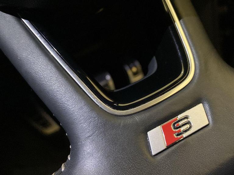 Audi A5 Photo bsapi-c0d3ad1cb31bec299d42e83e5dafec58207ed055.jpg