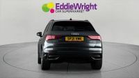 Audi Q3 Photo 3
