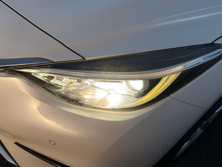 INFINITI Q30 Photo bsapi-c1583242dfed03d477eb1d7da8d667b7bedf93ed.jpg