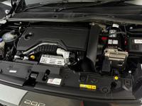 PEUGEOT 208 Photo 19