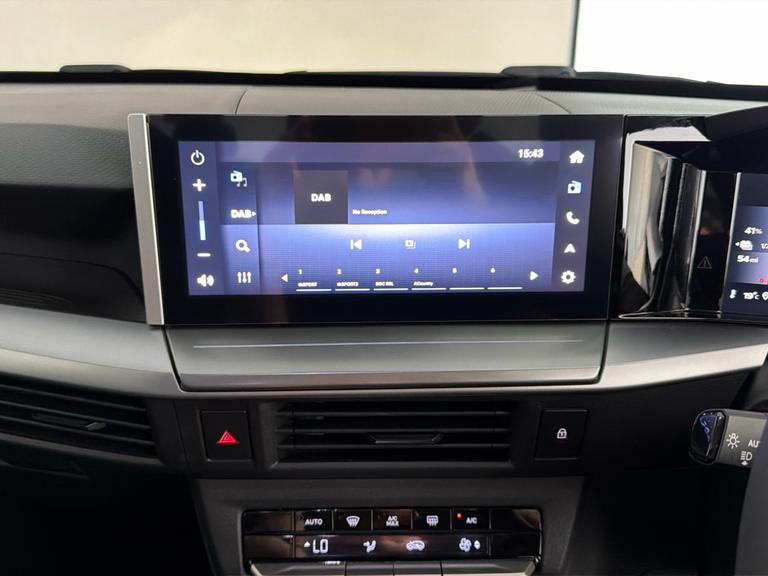 Vauxhall FRONTERA Photo bsapi-c20c8e74035f9fc1ebe9a34b28a096425d6b5df5.jpg