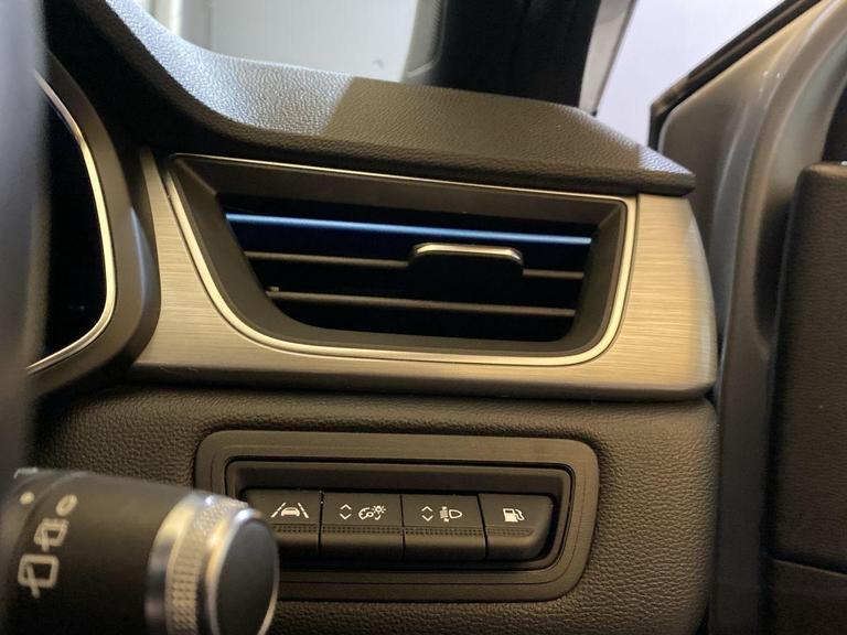 RENAULT Captur Photo bsapi-c248bbfb6c58a91090f5a75667831dced1c3967f.jpg