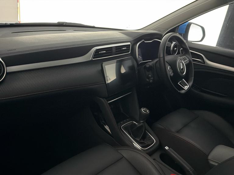 MG Mg Zs Photo bsapi-c2941cd37bbe7b1cc7cee179d2b2acda25a0c691.jpg