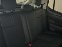 NISSAN LEAF Photo 7