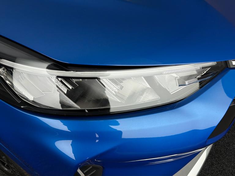 FORD Kuga Photo bsapi-c37af4657109850fdad4d5b73d1824f397725452.jpg