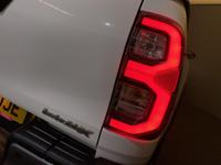 Toyota HILUX Photo 20