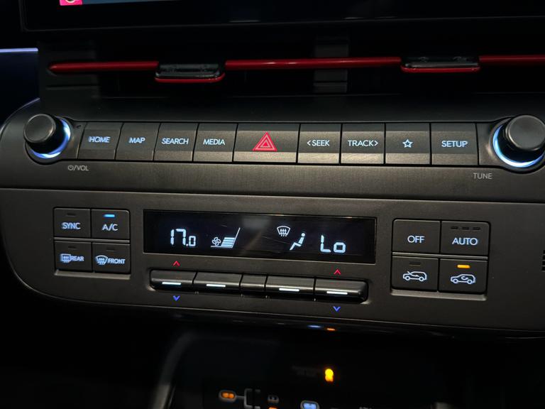 HYUNDAI KONA Photo bsapi-c3db922c6f5f3c9b6464291a1aaa674516e505a4.jpg