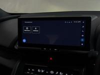 TOYOTA C-HR Photo 32