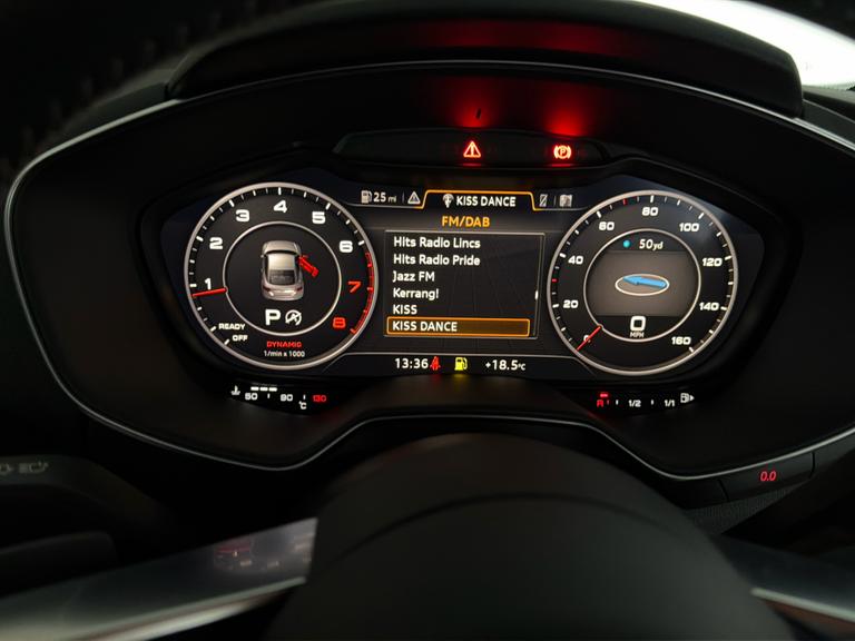 AUDI Tt Photo bsapi-c47c36948a026ad044d9bf36822d334ae7d7f172.jpg
