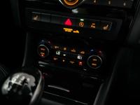 INFINITI Q30 Photo 17