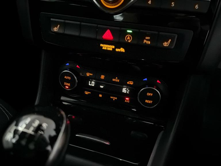 INFINITI Q30 Photo bsapi-c515dccb139c840294fe2ccfcbf3a1aaa283d005.jpg