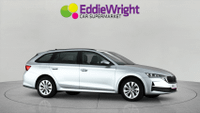 ŠKODA Octavia Photo 8