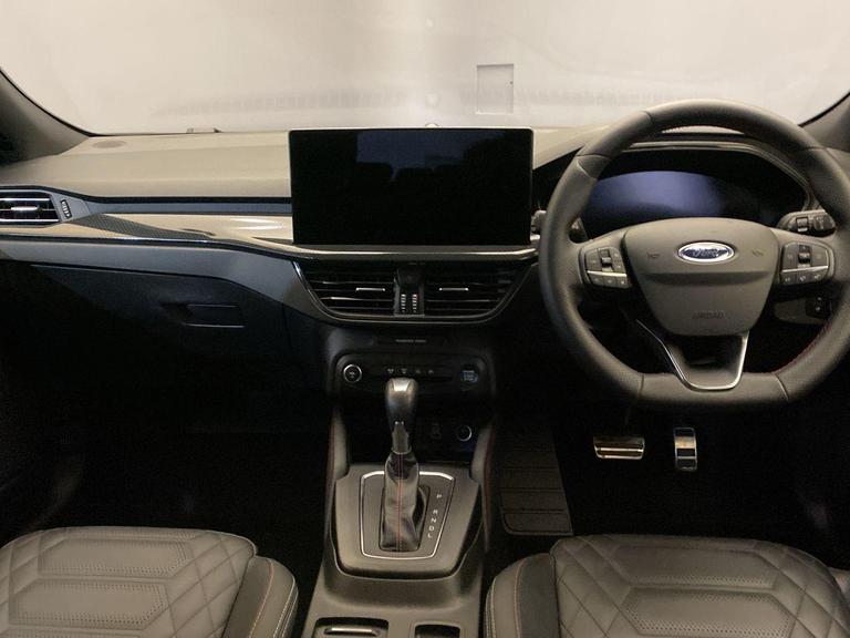 FORD FOCUS Photo bsapi-c5ec9ff6f48292e0a3fe524bf7633a571ddea5f9.jpg