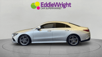 MERCEDES-BENZ CLA Photo 2