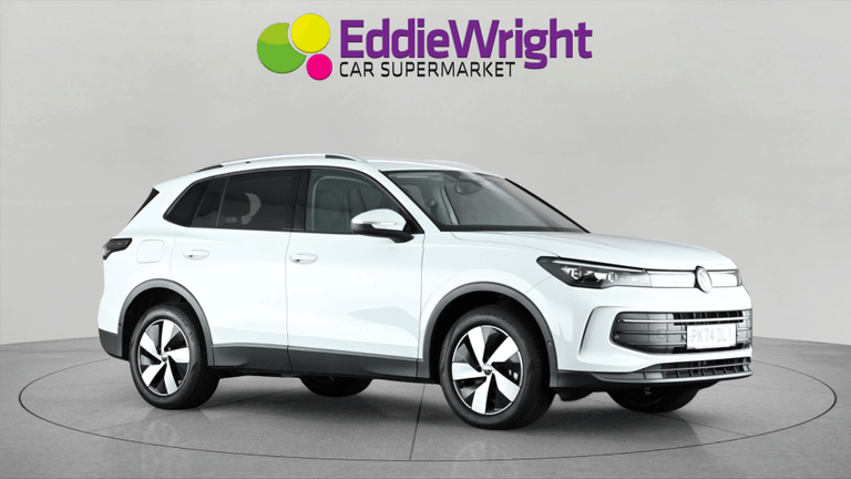 VOLKSWAGEN Tiguan Photo bsapi-c74c736c3e2c5a0f6e2426da9056a9fda22816e0.jpg