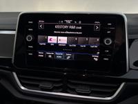 Volkswagen T-Roc Photo 10