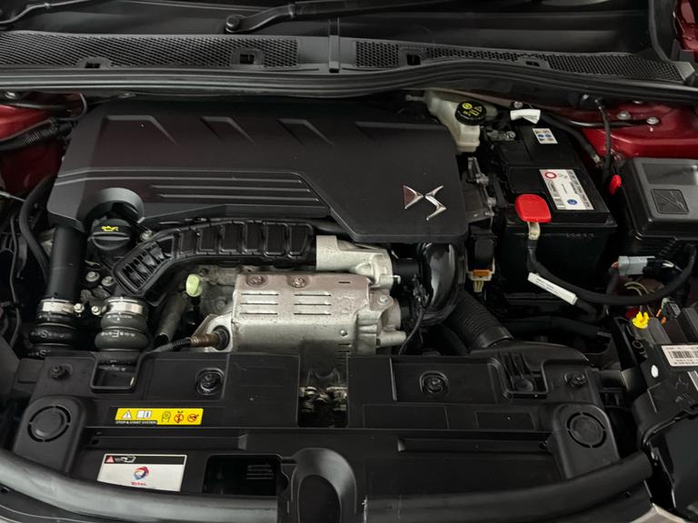 DS AUTOMOBILES 3 Crossback Photo bsapi-c7d9edeb9ead83299181af40edd86fffdde18d7c.jpg