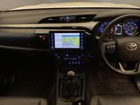 Toyota HILUX Photo 4