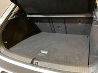 Volkswagen T-ROC Photo 12