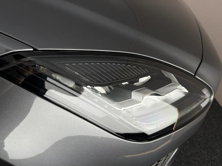 JAGUAR E-PACE Photo bsapi-c894ad27c59c25b504f697aa79d847aee8591f7e.jpg