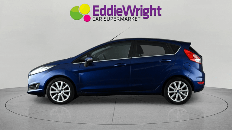 FORD Fiesta Photo bsapi-c8dea106083a613e04ad35c5312ed3a178281e55.jpg